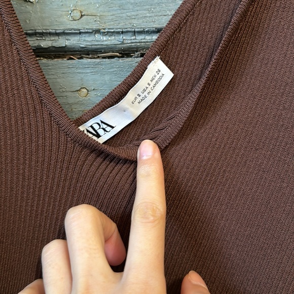 Asymmetrical Knit Top - Picture 2 of 4